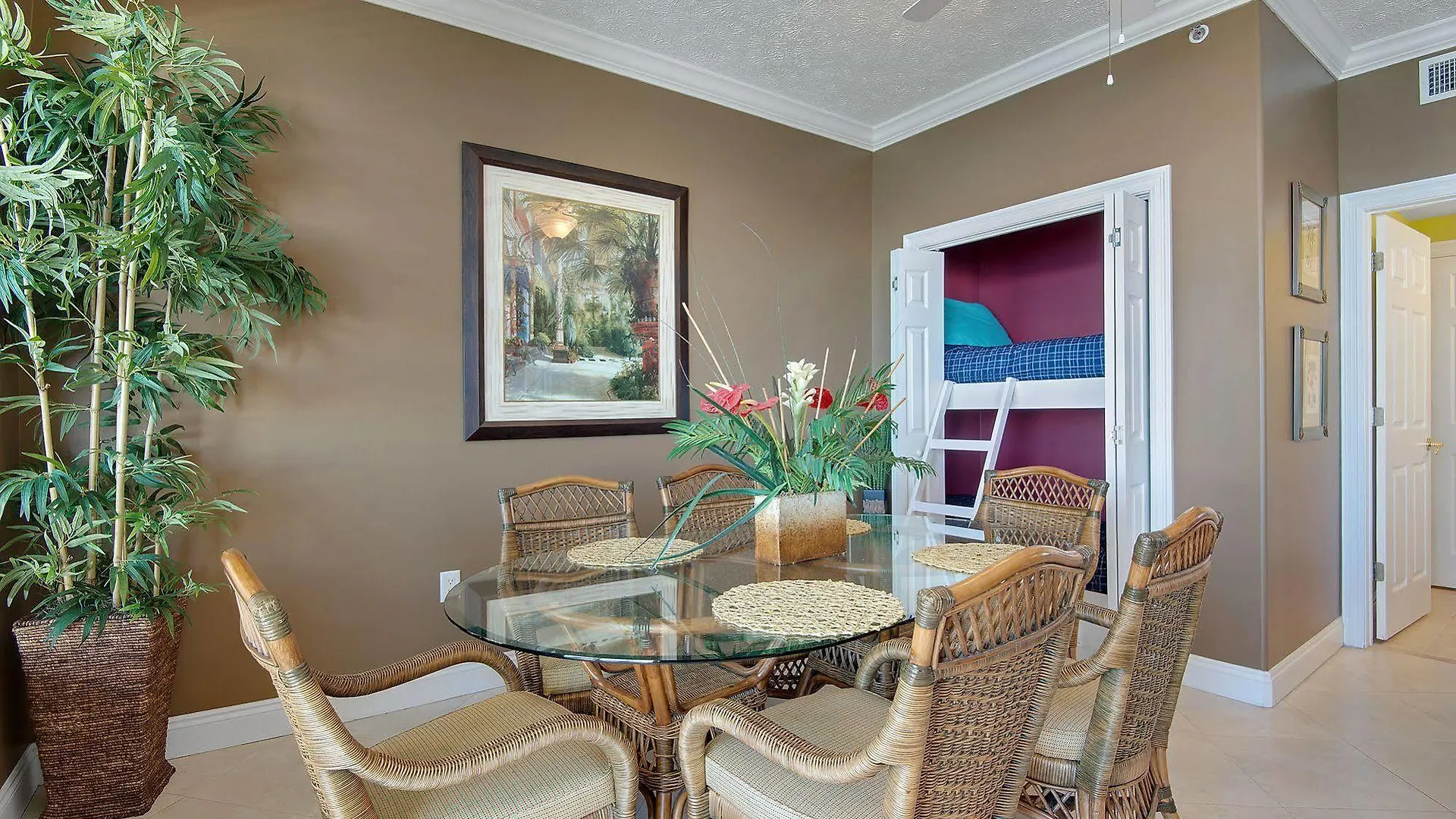 Gulf Crest Condominiums Panama City Beach Aparthotel