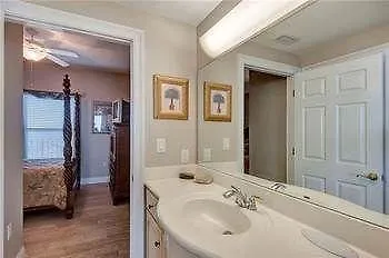 Gulf Crest Condominiums パナマシティービーチ アパートホテル